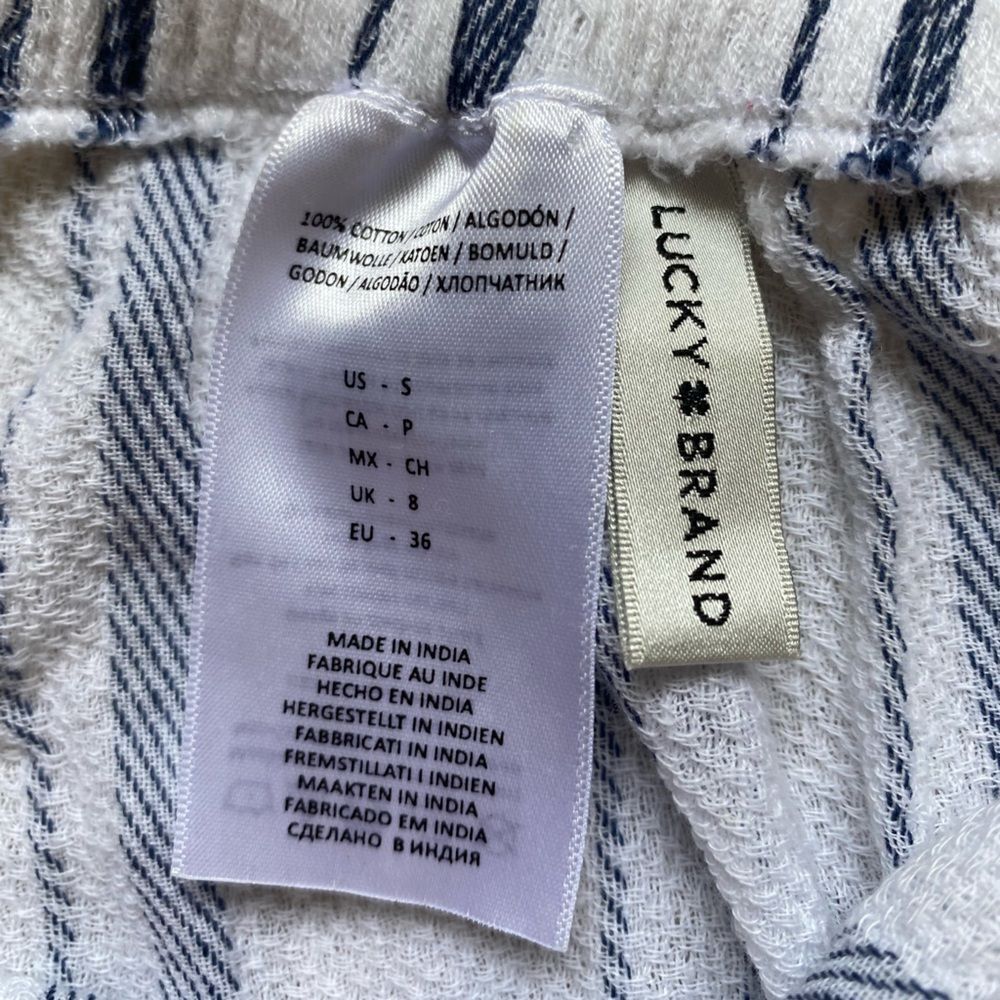 Lucky Brand White and Navy Striped Off-The-Shoulder Swimsuit Cover-Up - Picture 6 of 8